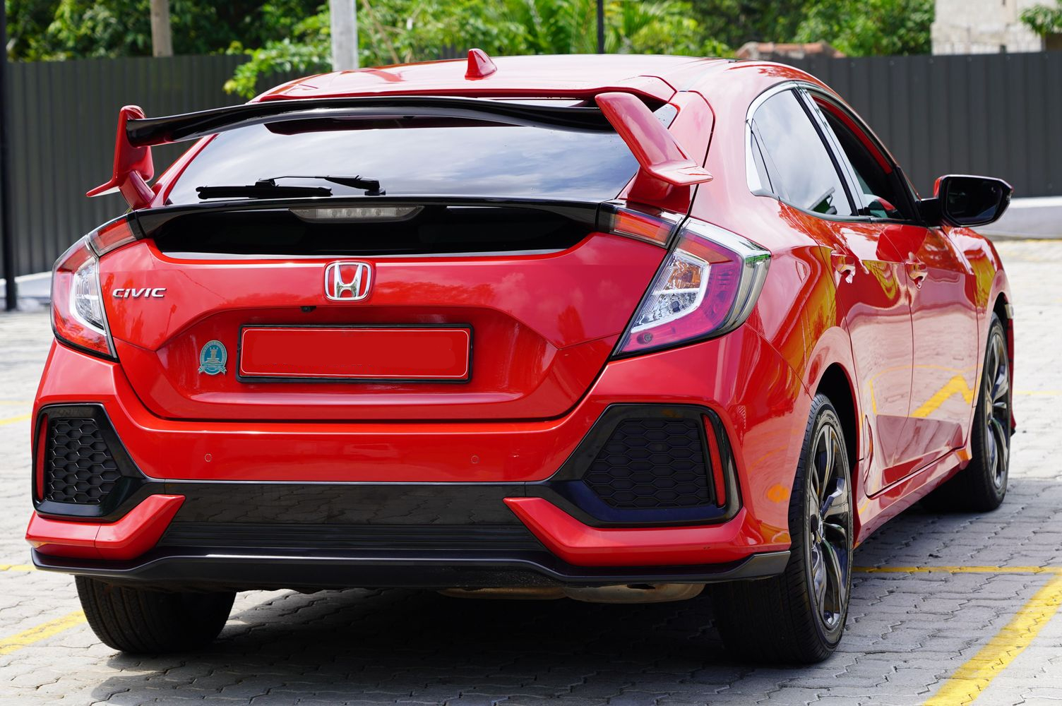 Honda Civic rear + side view