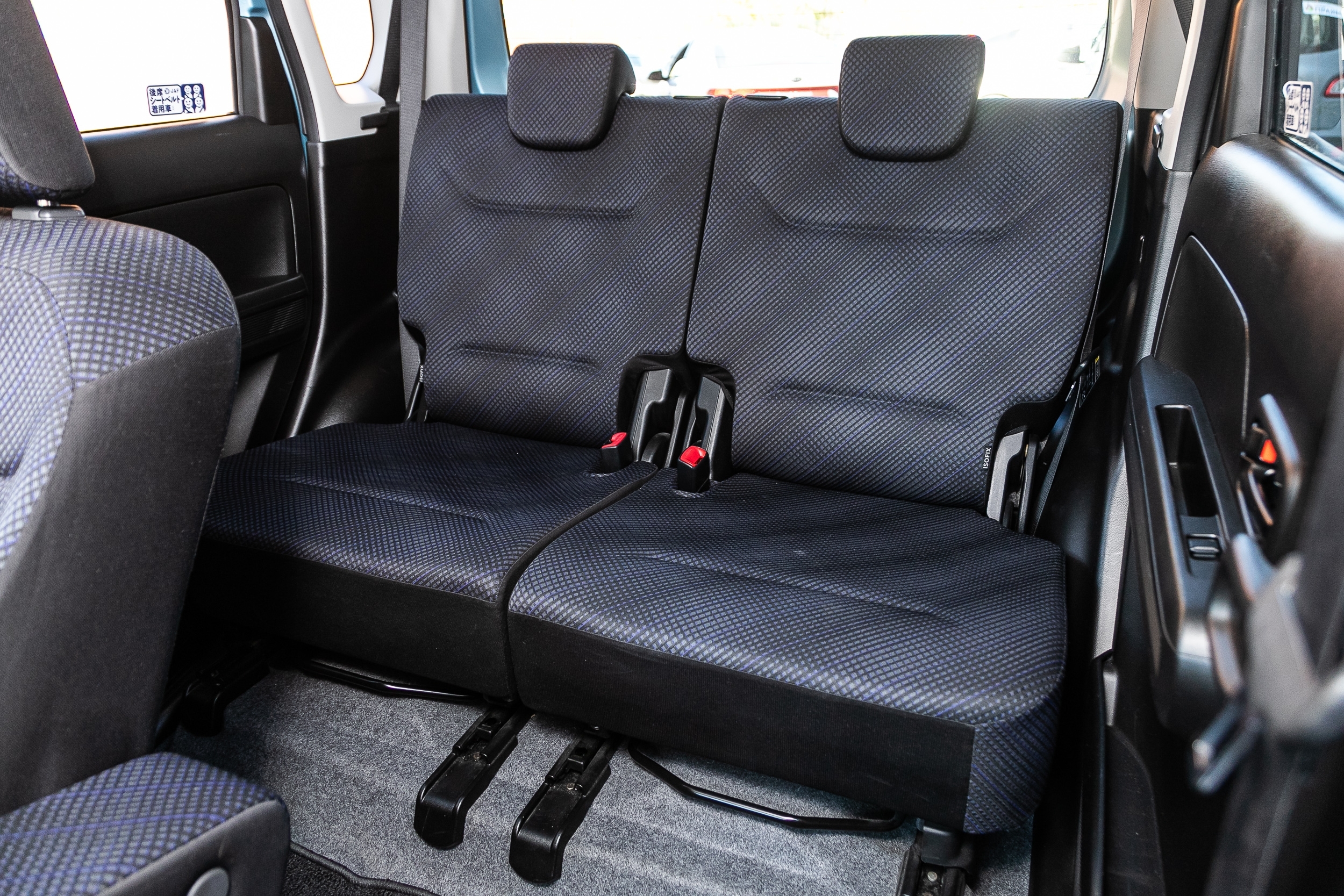 Suzuki Wagon R back interior