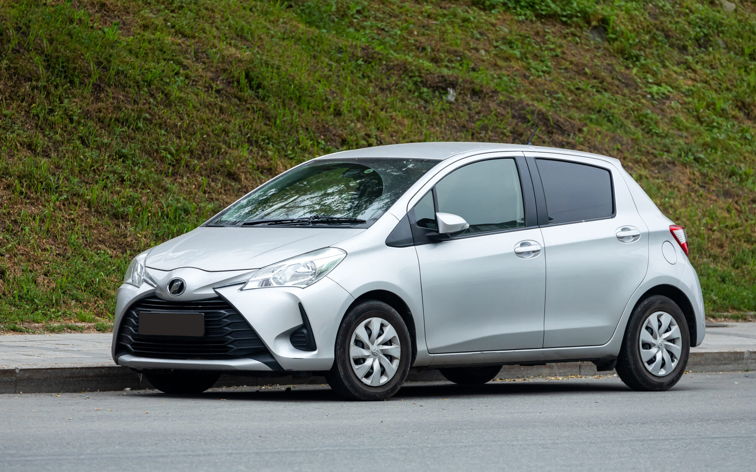 Toyota Vitz 2017 Review, Price, Feature and Specification