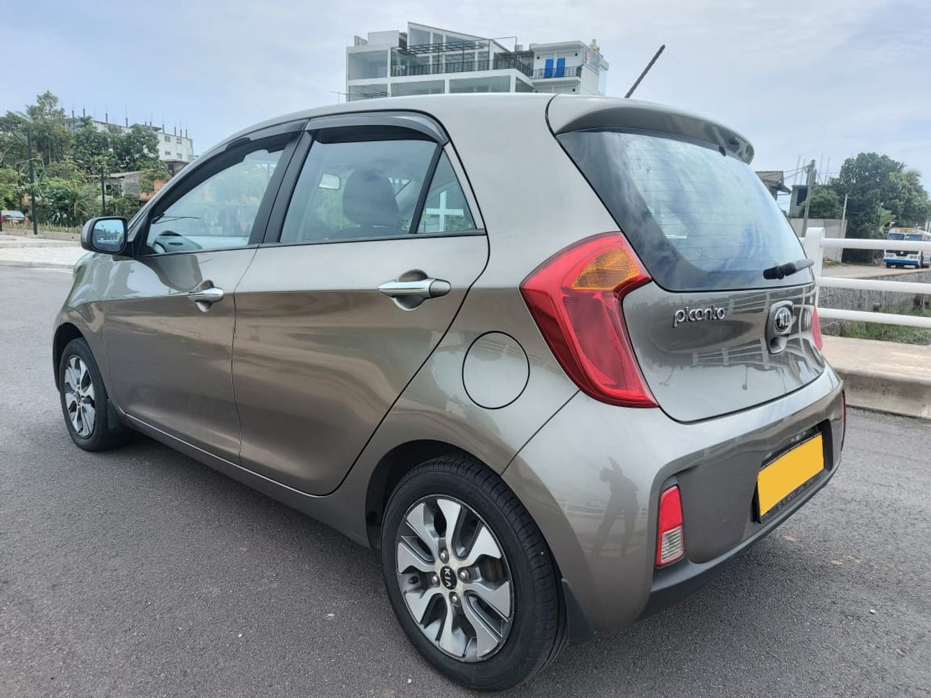 Kia Picanto rear performance