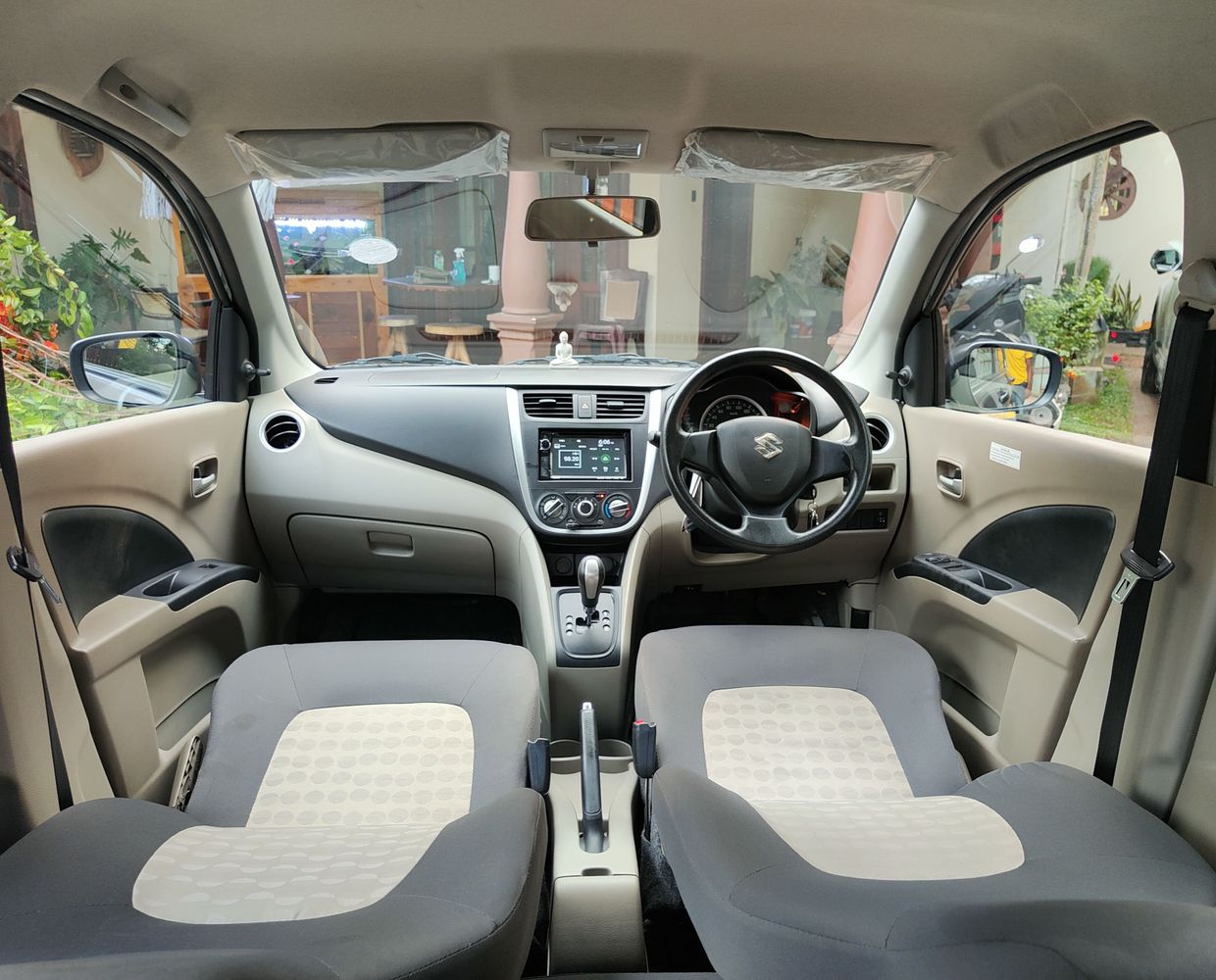 suzuki celerio interior