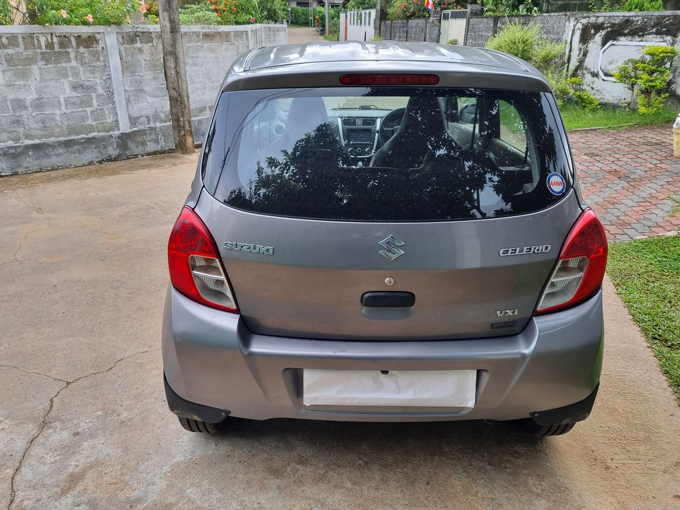 suzuki celerio rear view