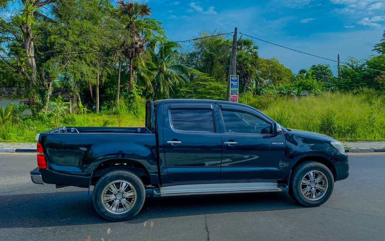 toyota hilux