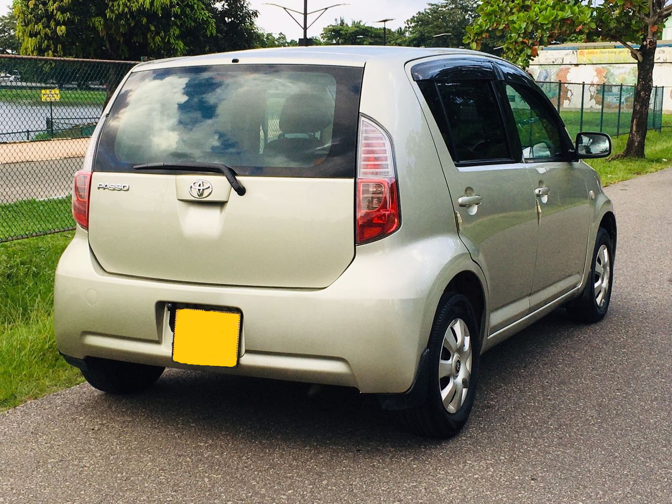 Toyota Passo Side View