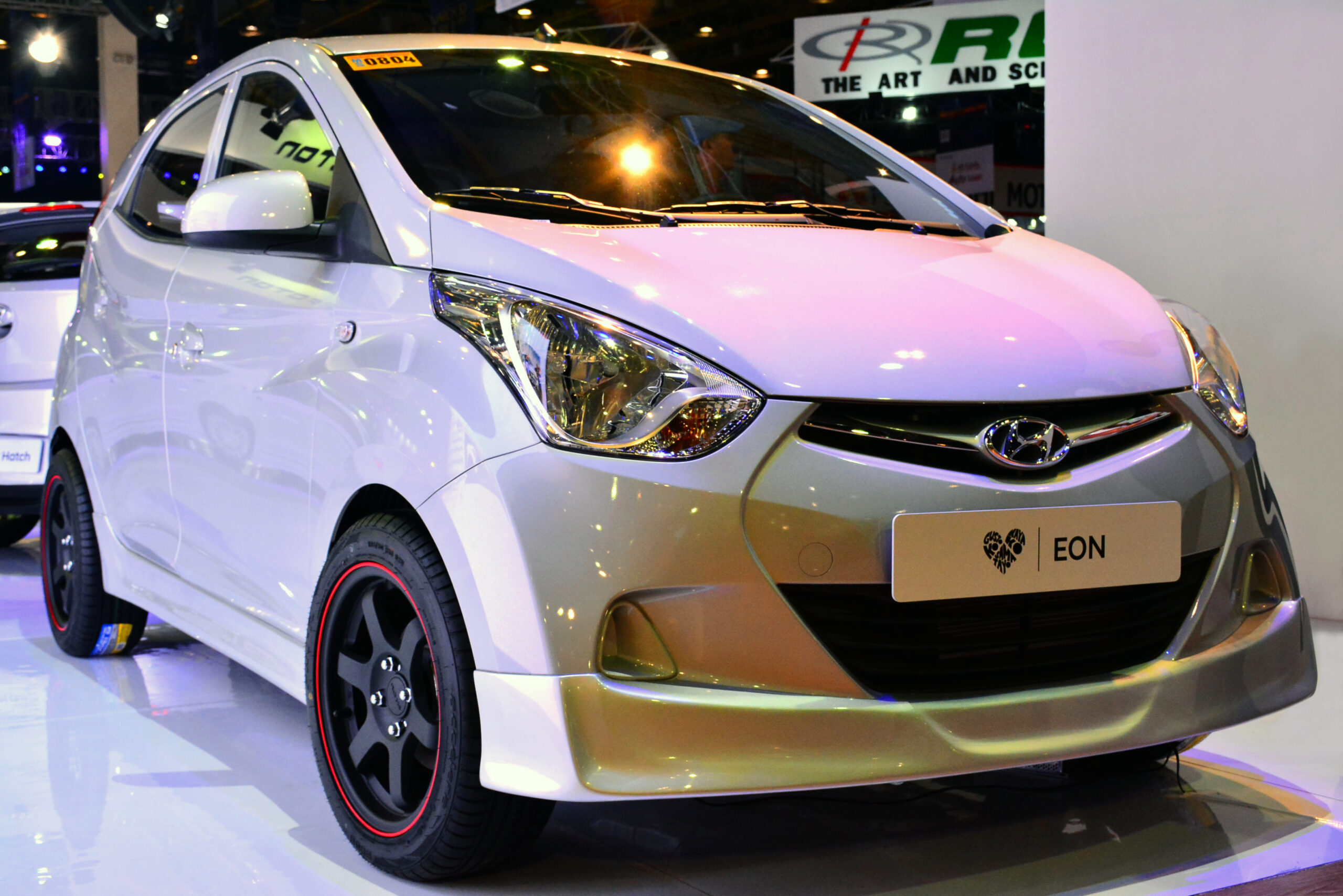 Hyundai Eon Cars Review: Full Specifications | CarsGuide