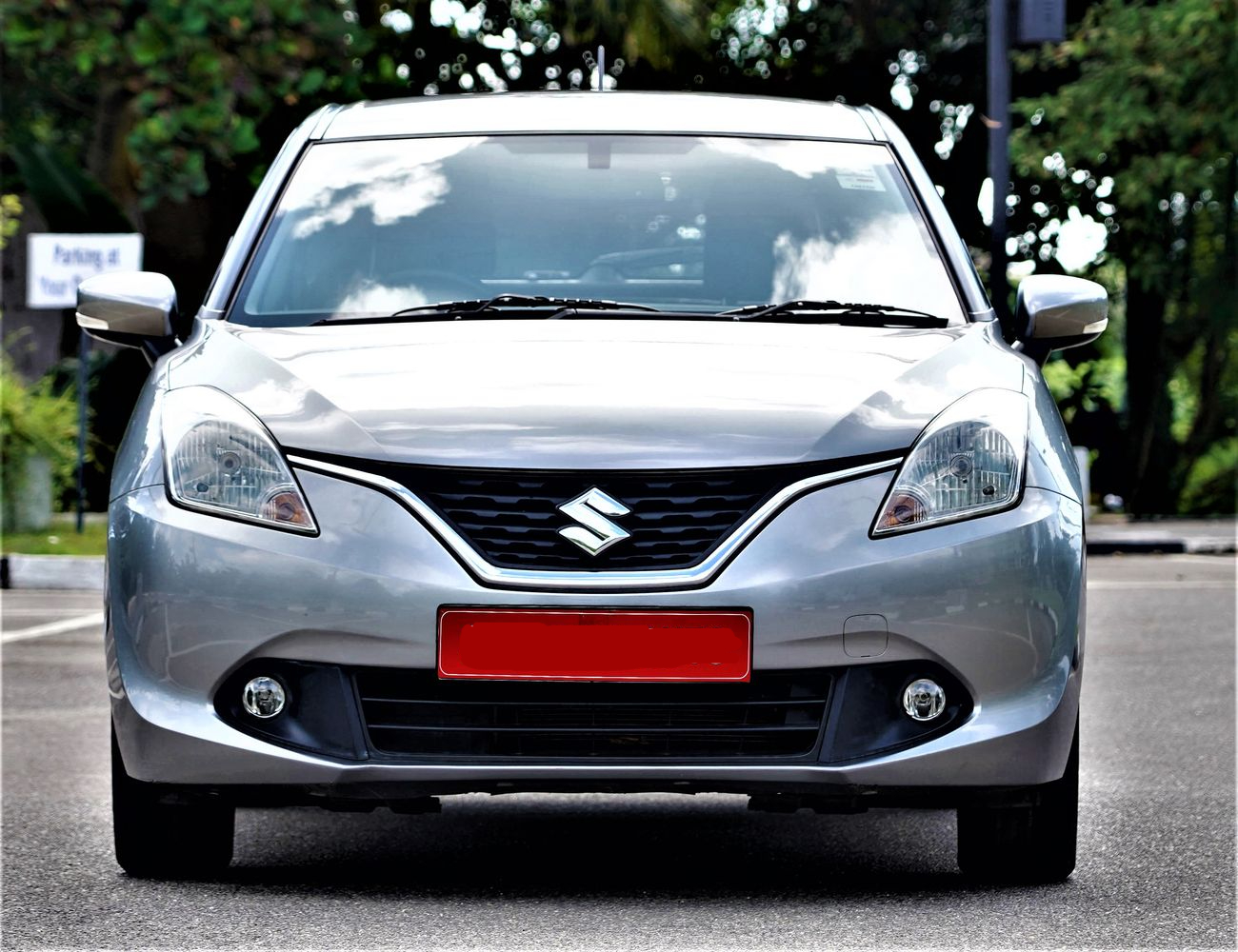 suzuki baleno front view