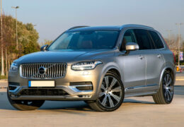 Volvo XC90 2016 Review