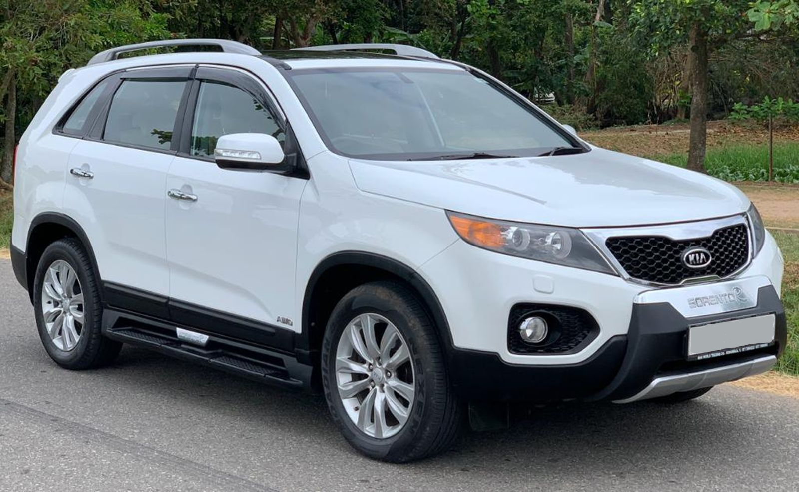 kia sorento exterior view