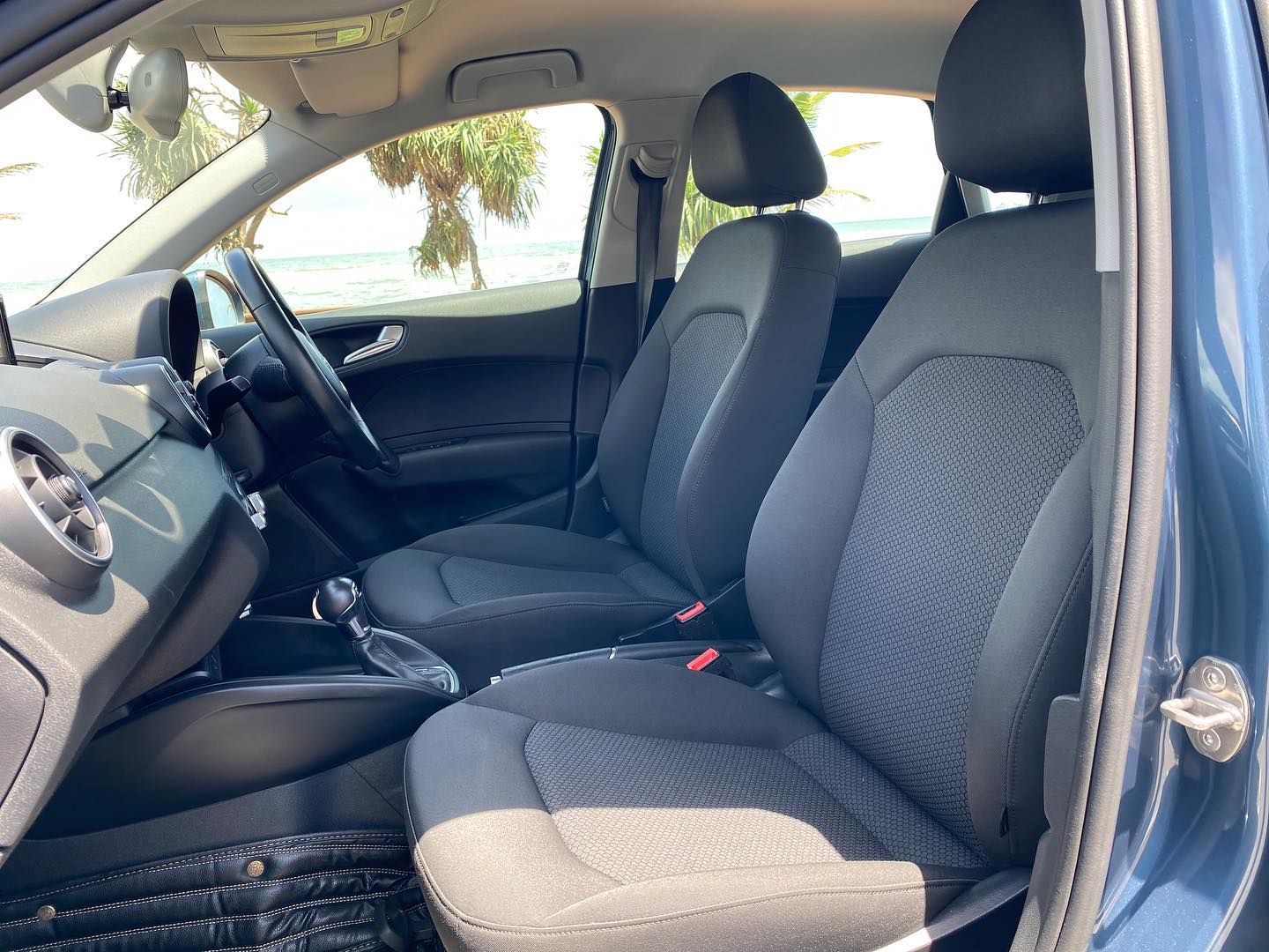 audi a1 interior