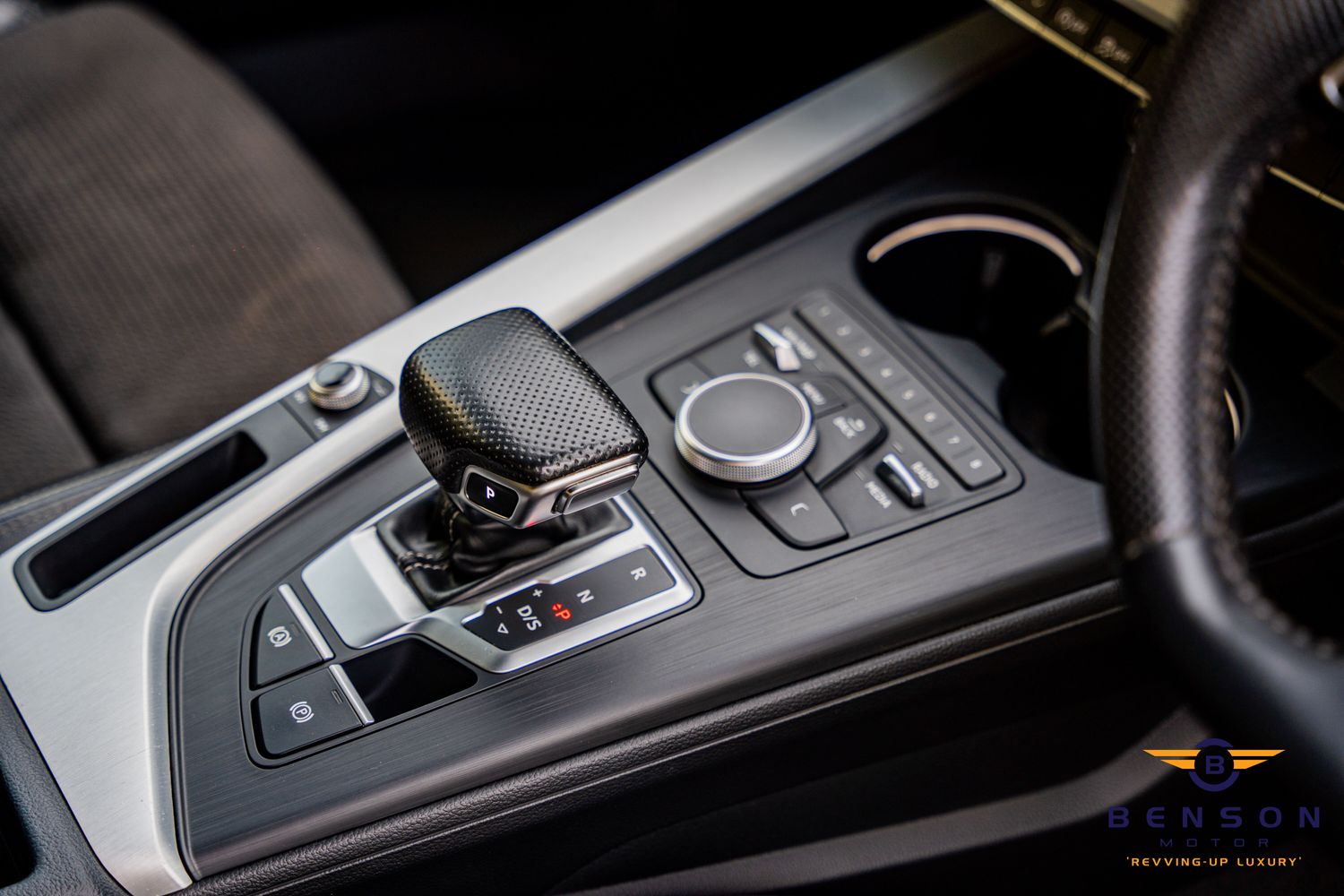 audi a5 centre console