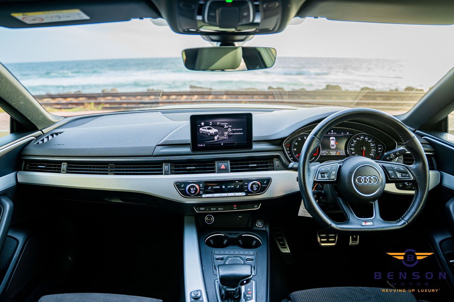 audi a5 front interior