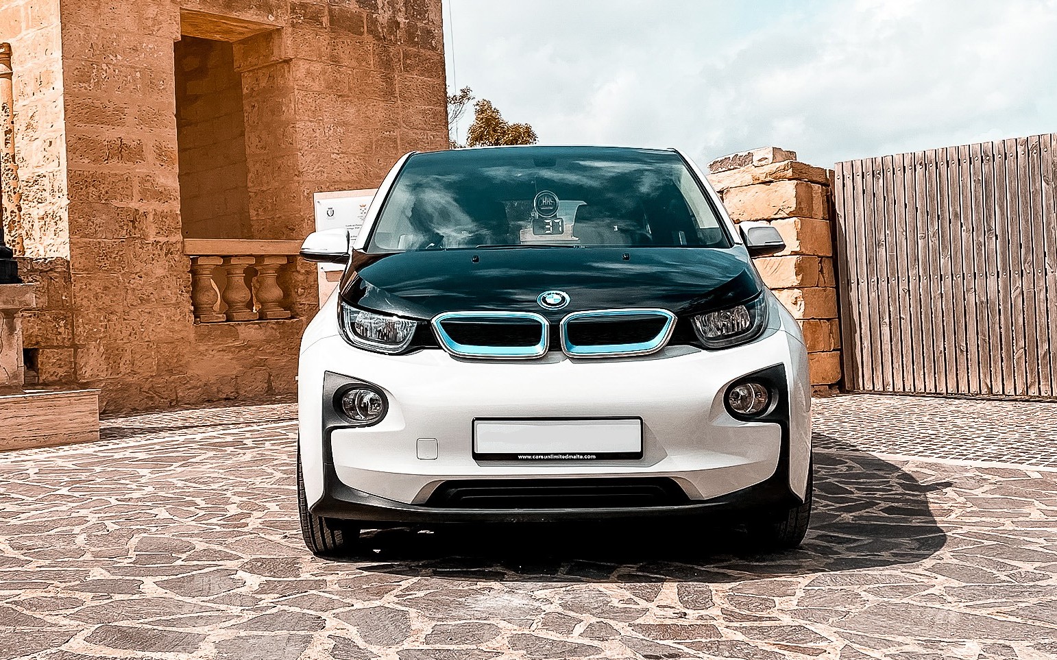 bmw i3 front