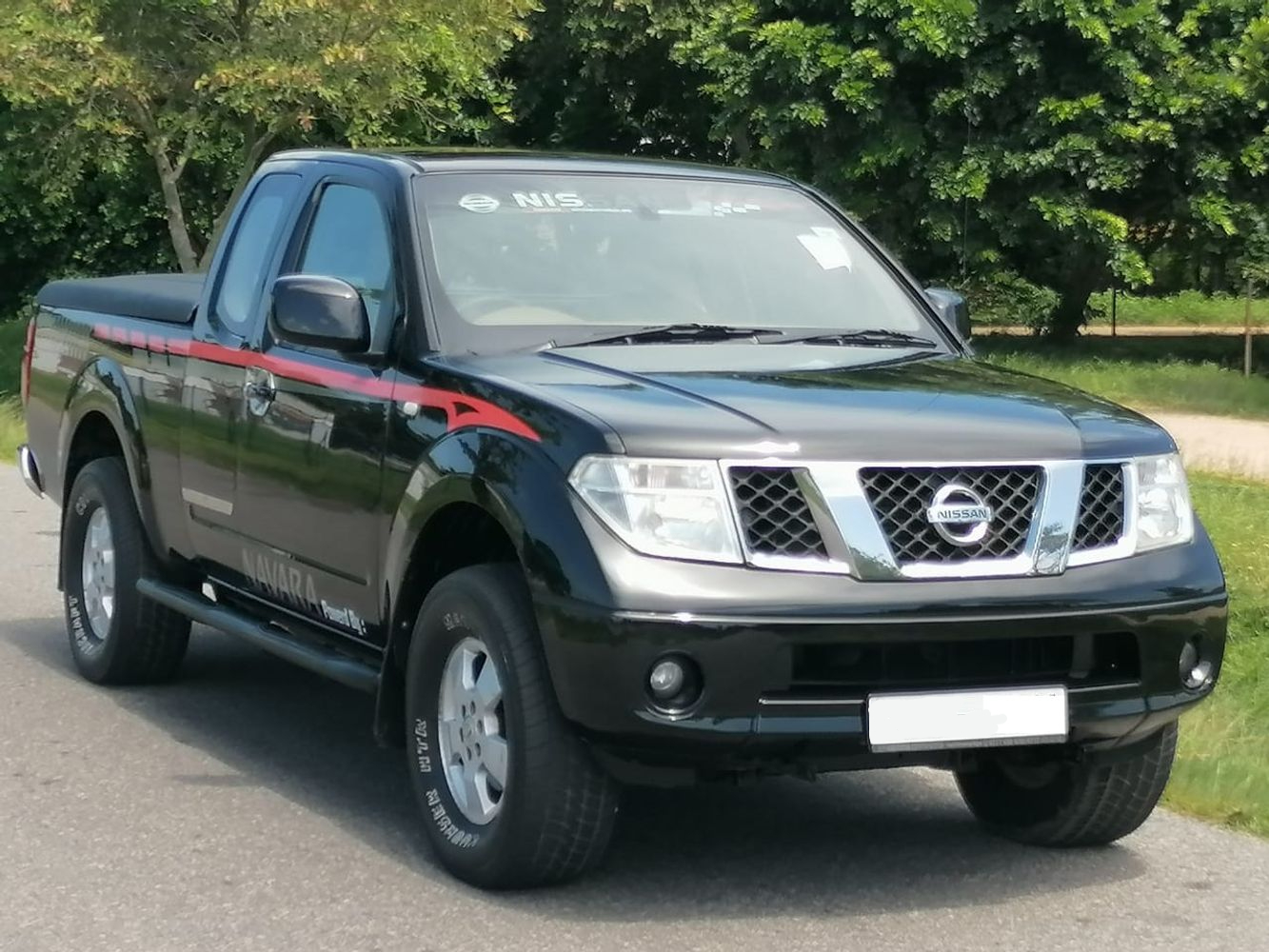 navara exterior