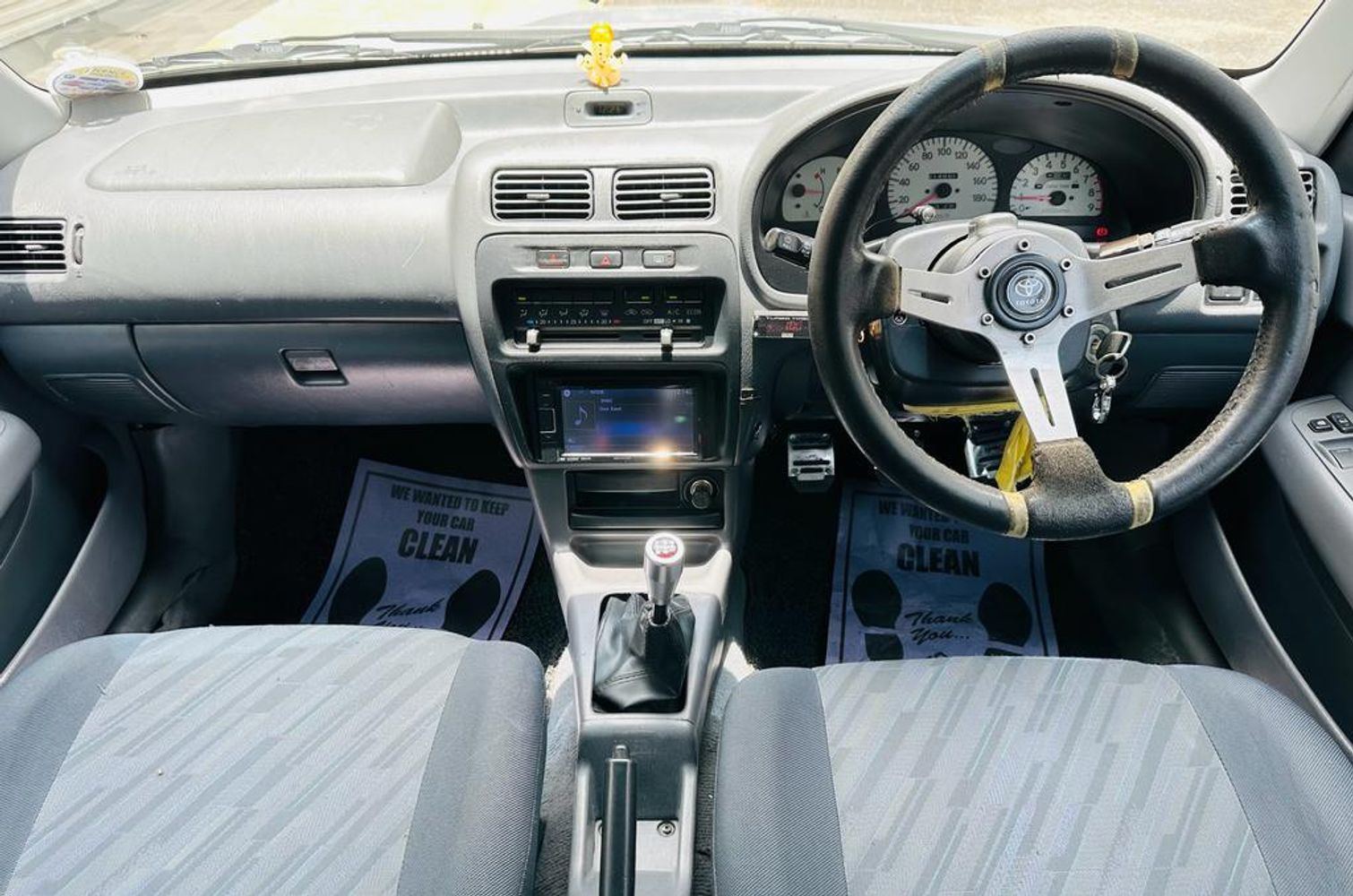 starlet interior