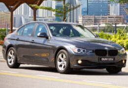 BMW 320d 2011 Review – a Luxury Sedan Car