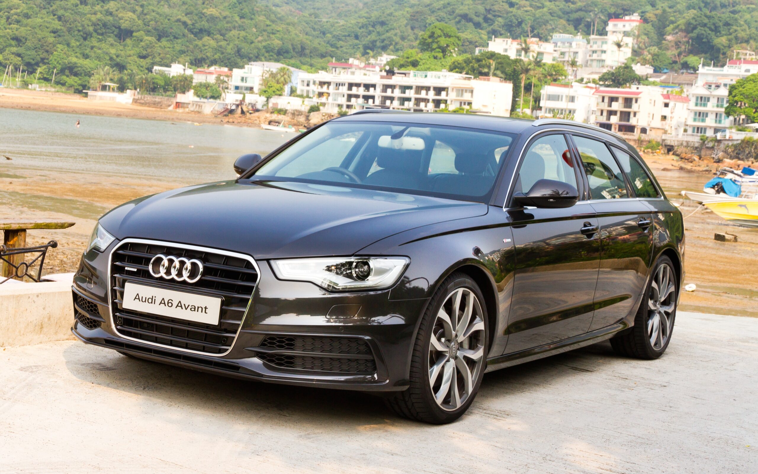 Audi A6 2012 Review| Feature and Specification