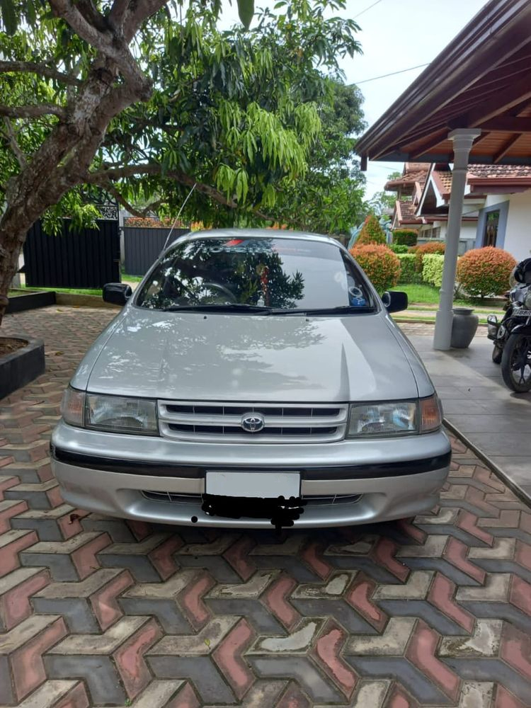 Toyota Tercel 1994 front view