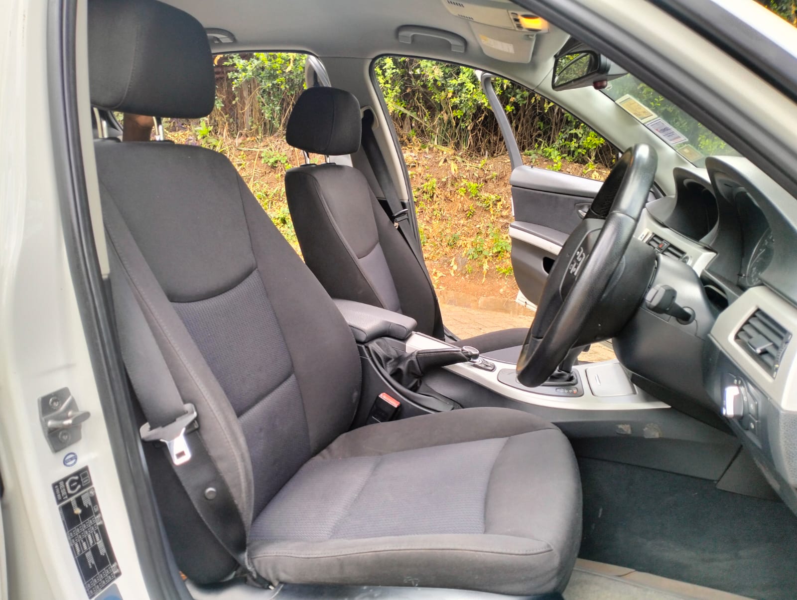 bmw 320i interior